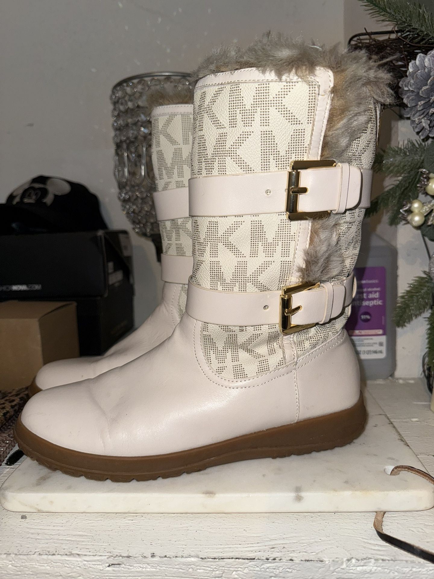 Michael Kors Fur Boots Size 9