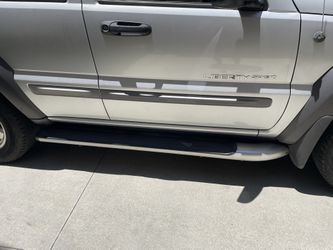 2002-2007 Jeep Liberty Cherokee Renegade Sport Limited Nerf Bars Running Boards Mopar