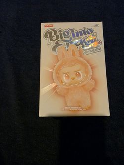 Labubu Big Into Energy *Love*