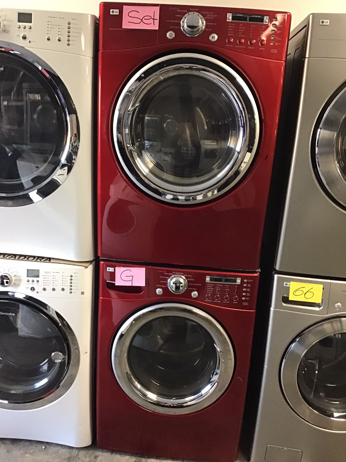 Set washer and dryer gas