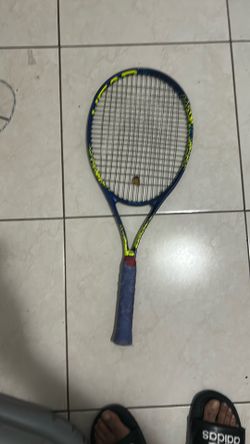 Tennis rack