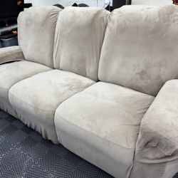 FREE Recliner Gray Sofa Set 