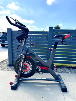 Schwinn IC4 Indoor Cycling Bike