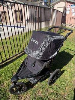Bob Revolution flex 3.0 Jogging Stroller w/ Nuna adapters
