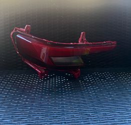 2019 2020 Hyundai Elantra Sport Rear Bumper Right Passenger Side Reflector Light OEM