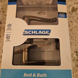 Schlage Bed & Bath Accent Antique Brass doorlock