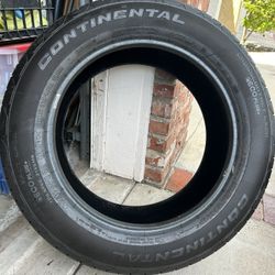 1 Continental Tire P275/55 R20