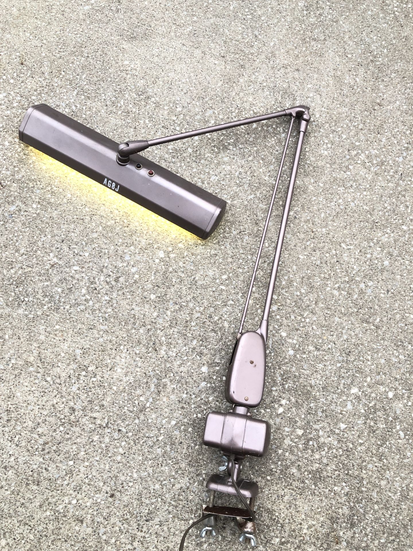 Vintage Dazor Floating Fixture Industrial Drafting Desk Lamp Model 2134