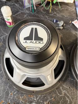 2 JL AUDIO 12W3V3-4