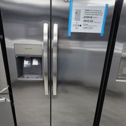 NEW SIDE BY  SIDE    REFRIGERATOR  WITH ICE MAKER 1 YEAR WARRANTY /1 AÑO DE GARANTIA 