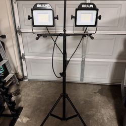 BRAUN 18,000 Lumen LED Detachable Work Light