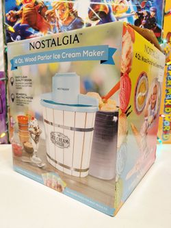 New Nostalgia 4 Quart Wood Parlor Electric Homemade Ice Cream Shop Maker