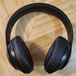 Beats Studio 3 Noise  Canceling Head  Phones