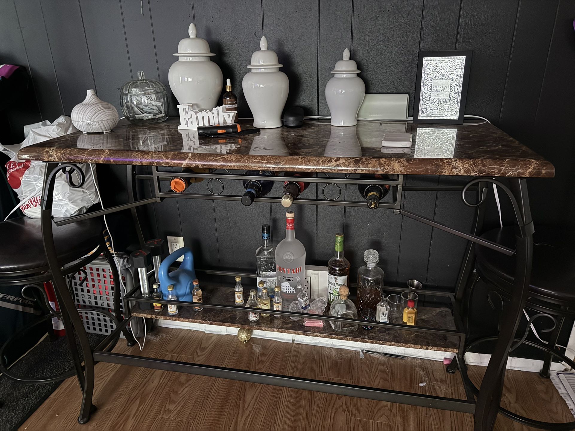 Bar Table With 2 Stools