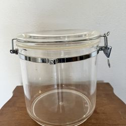 Plastic Storage Container