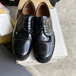 Johnston and Murphy black dress shoes