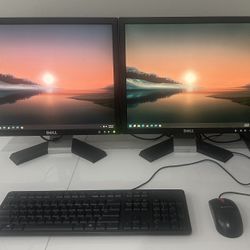 Dell. Windows 11. Complete Dual Monitors 