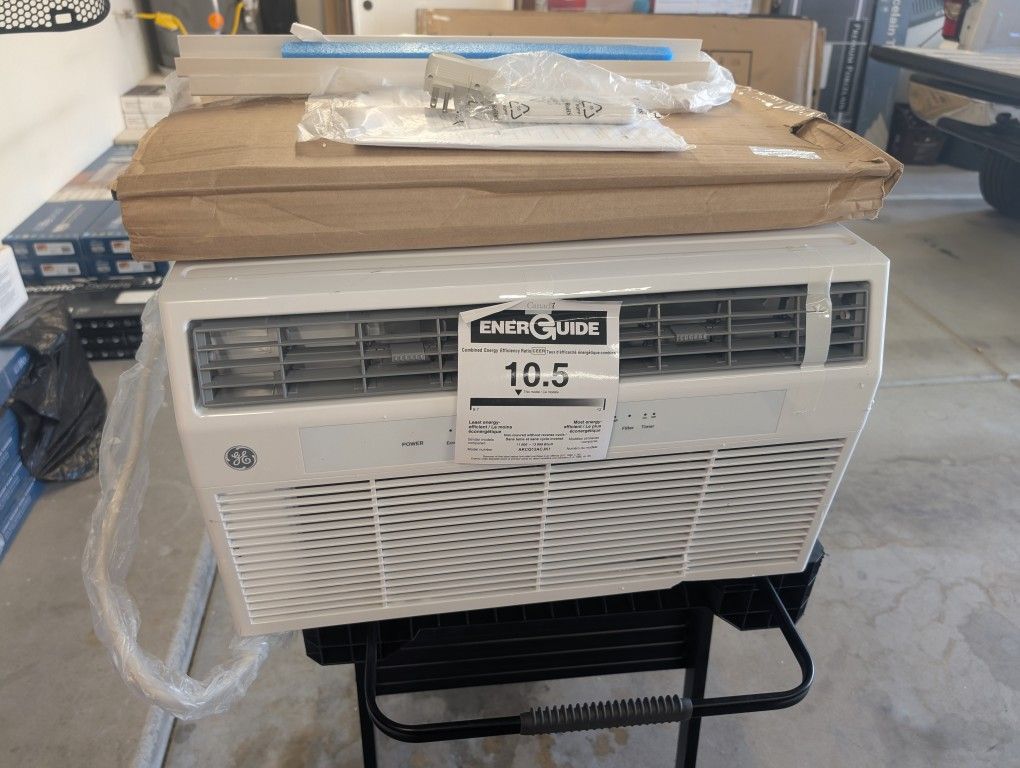 Built In Air Conditioner Cools 550 SQ FT 