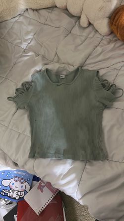 teen girls light sage green