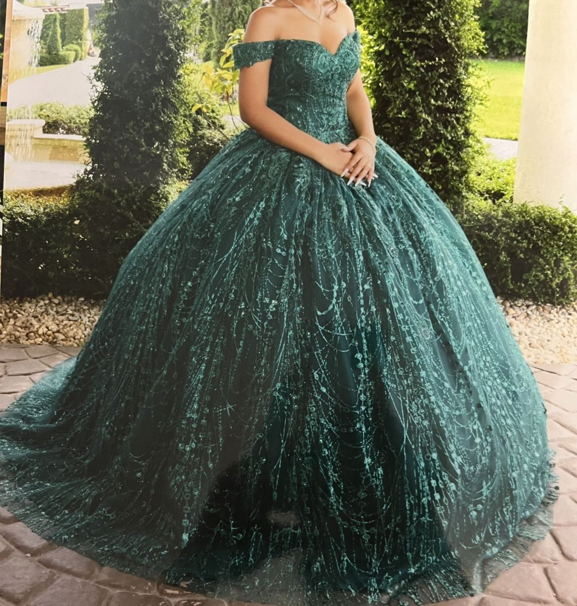 15s/quinceanera dress (emerald green)