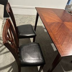 Wooden Dining Table With 4 Chairs(leather)