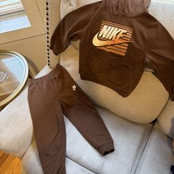 Boys Brown Nike Jogging Suit 