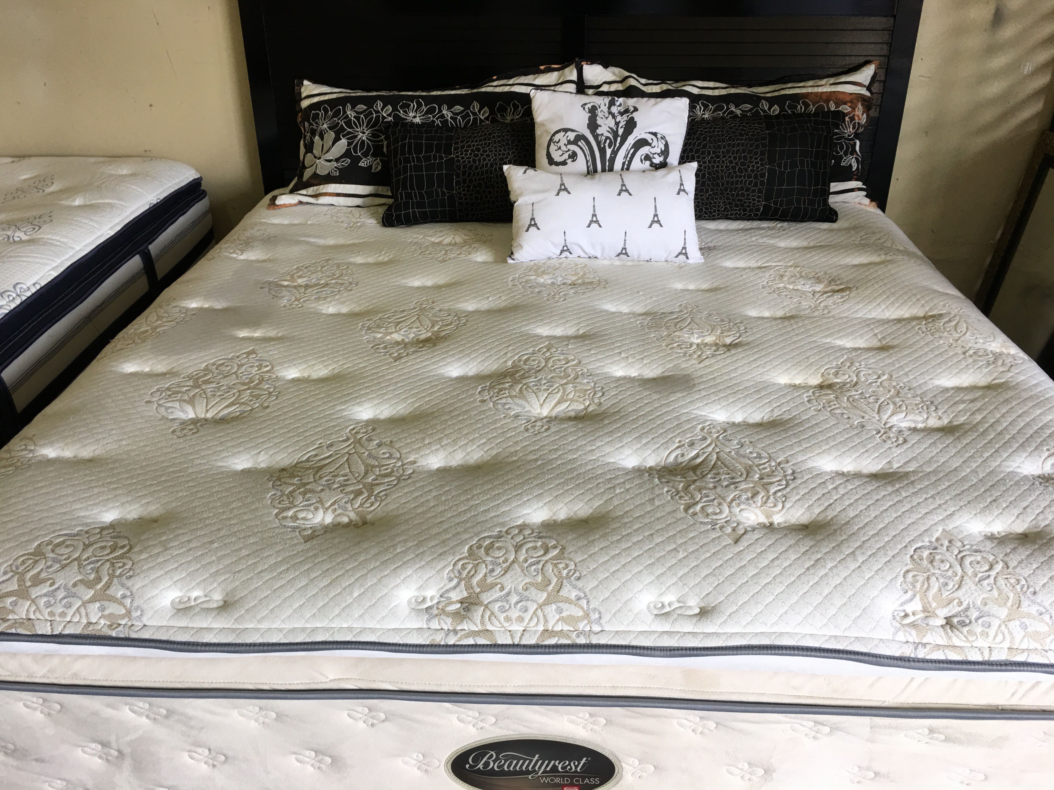 Black King size bed with new Simmons Beautyrest pillowtop mattressCan