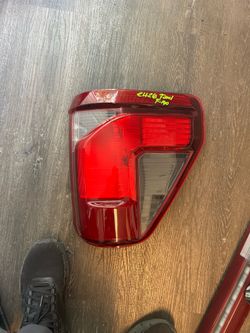2024-26 RH TAIL LIGHT LED OEM