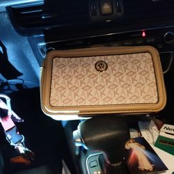 Anne Klein  Hand Bag Or Purse 