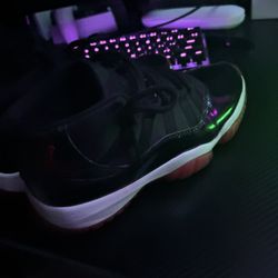 Jordan 11 Breds (no Box)