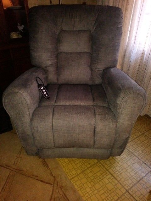 Oversized Lift Chair