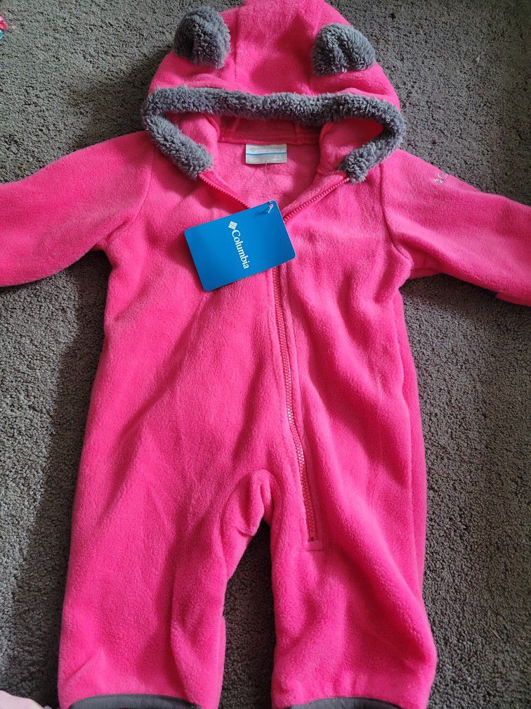 Brand New Columbia Fleece Bunting Suit Size 0/3 Months 