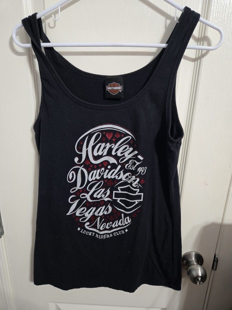 WOMENS HARLEY DAVIDSON CLOTHES EXCELLENT CONDITION GET READY FOR STURGIS!!.
