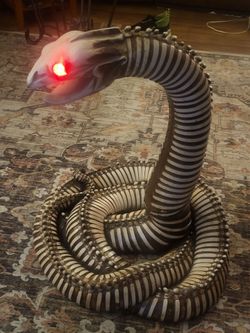 X-Large 31" Tall Very Heavy Cobra Snake Decor - New