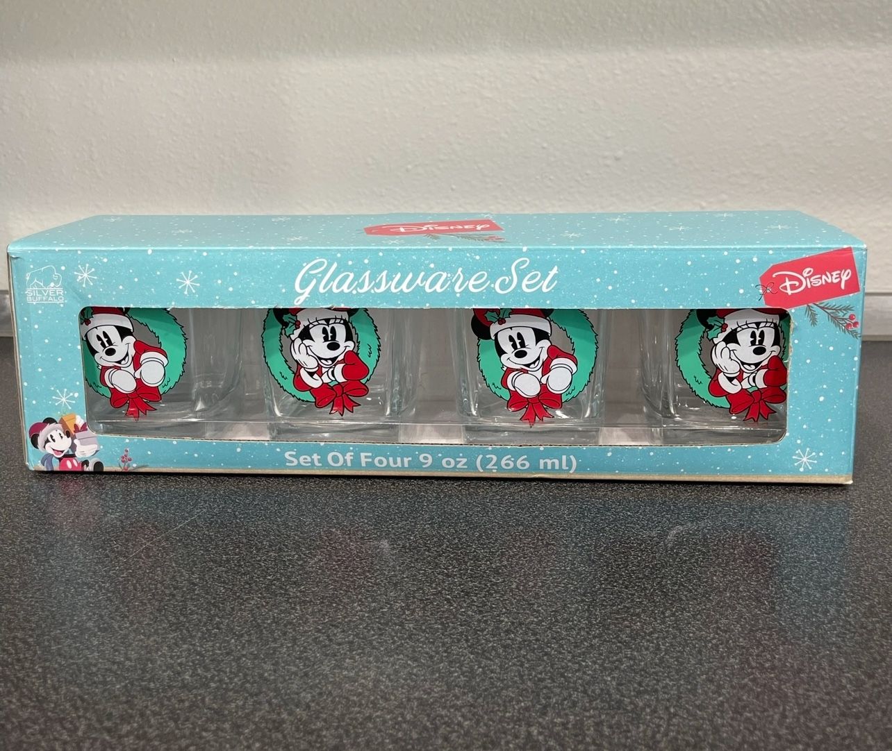 DISNEY HOLIDAY CHRISTMAS MICKEY MINNIE MOUSE WREATH GLASSWARE SET LOWBALL GLASS