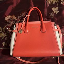 Bolsa Casi Nueva 