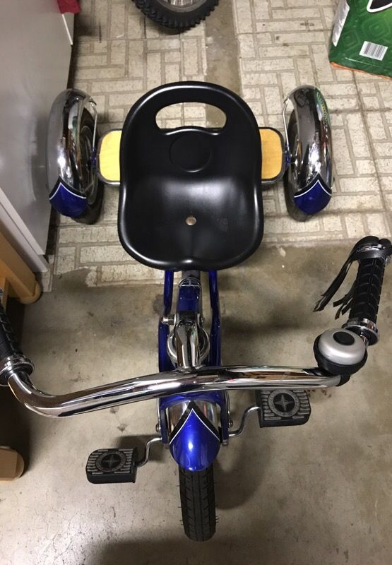 Schwinn Roadster Tricycle-Blue