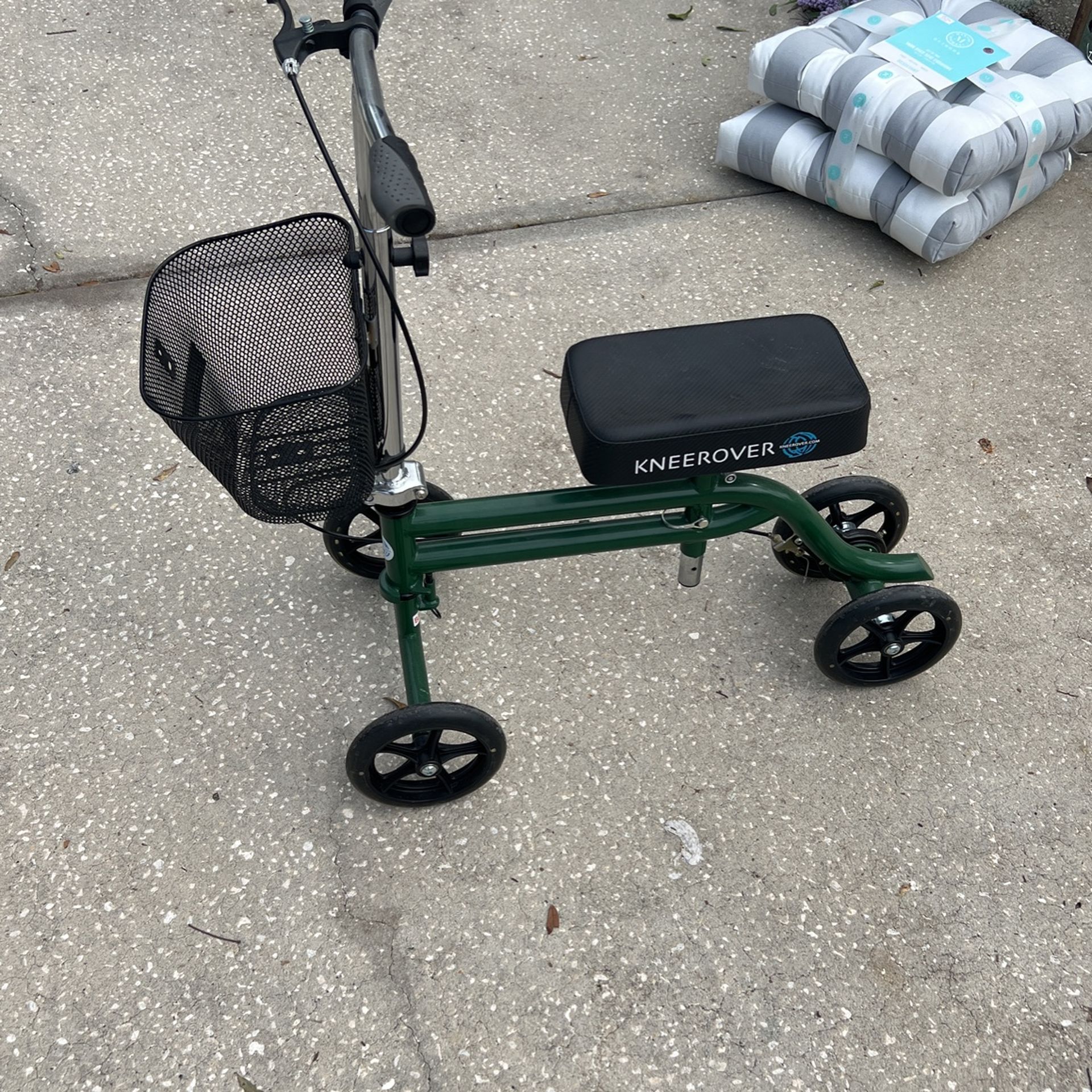 Knee River Barely Used