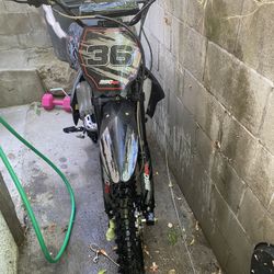 Apollo 250 RX Dirt Bike