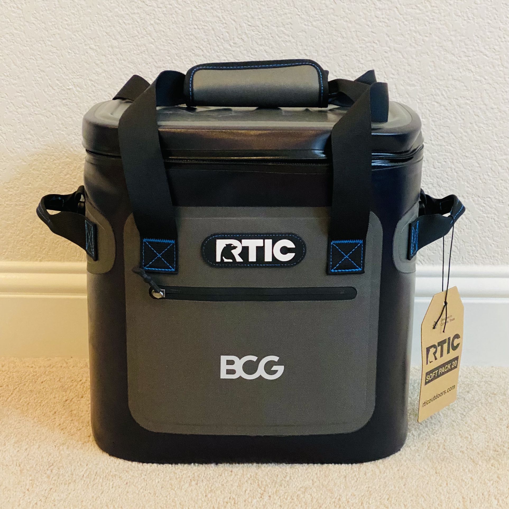 RTIC soft pack cooler