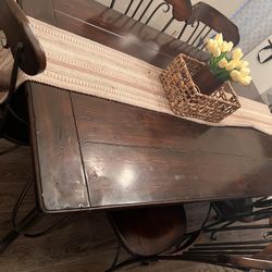 Solid Dining Room Table 