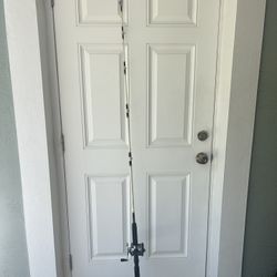 PENN LONG BEACH 3360C Fishing Rod - 6 Foot with Penn Reel Included - USA