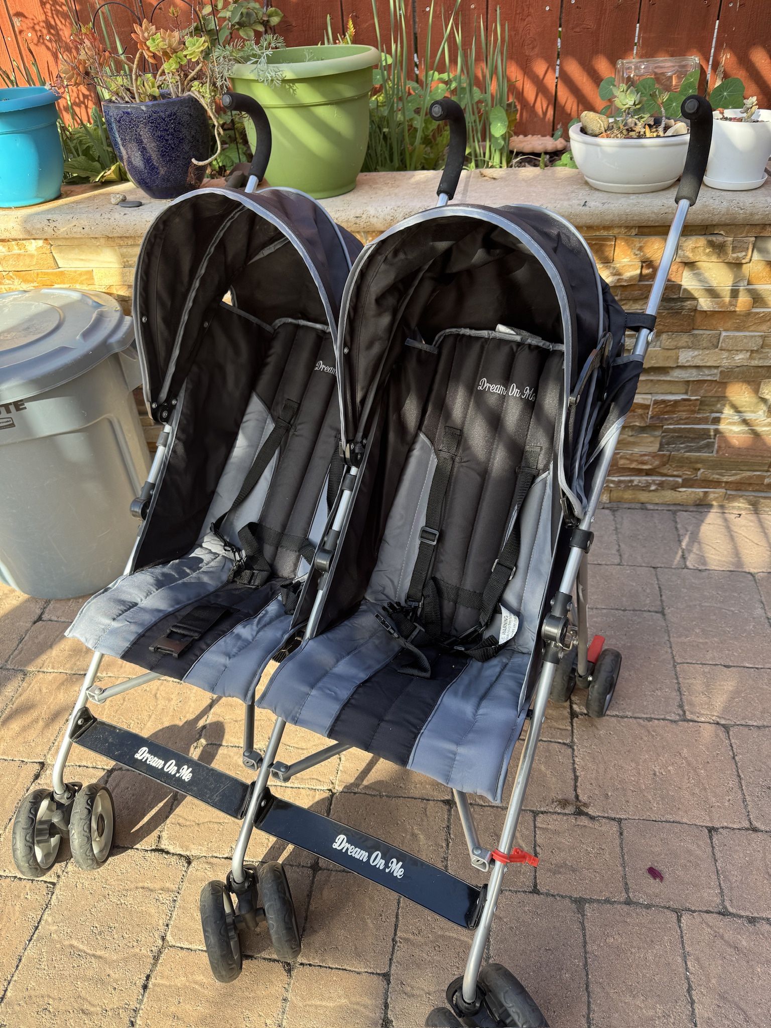 Double Stroller 