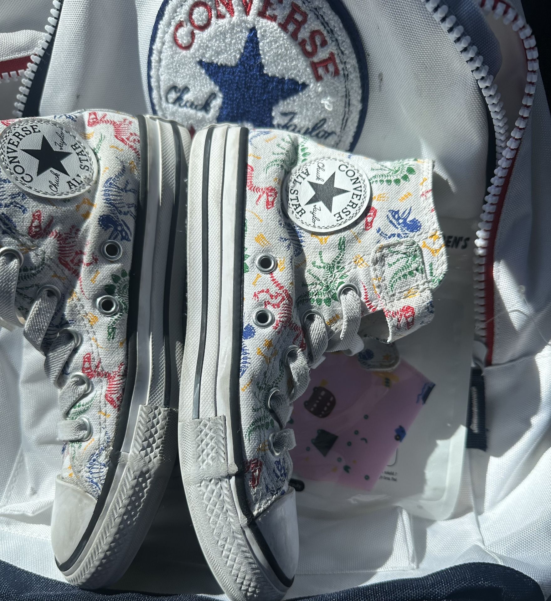 Converse Kids Size 13 🔥