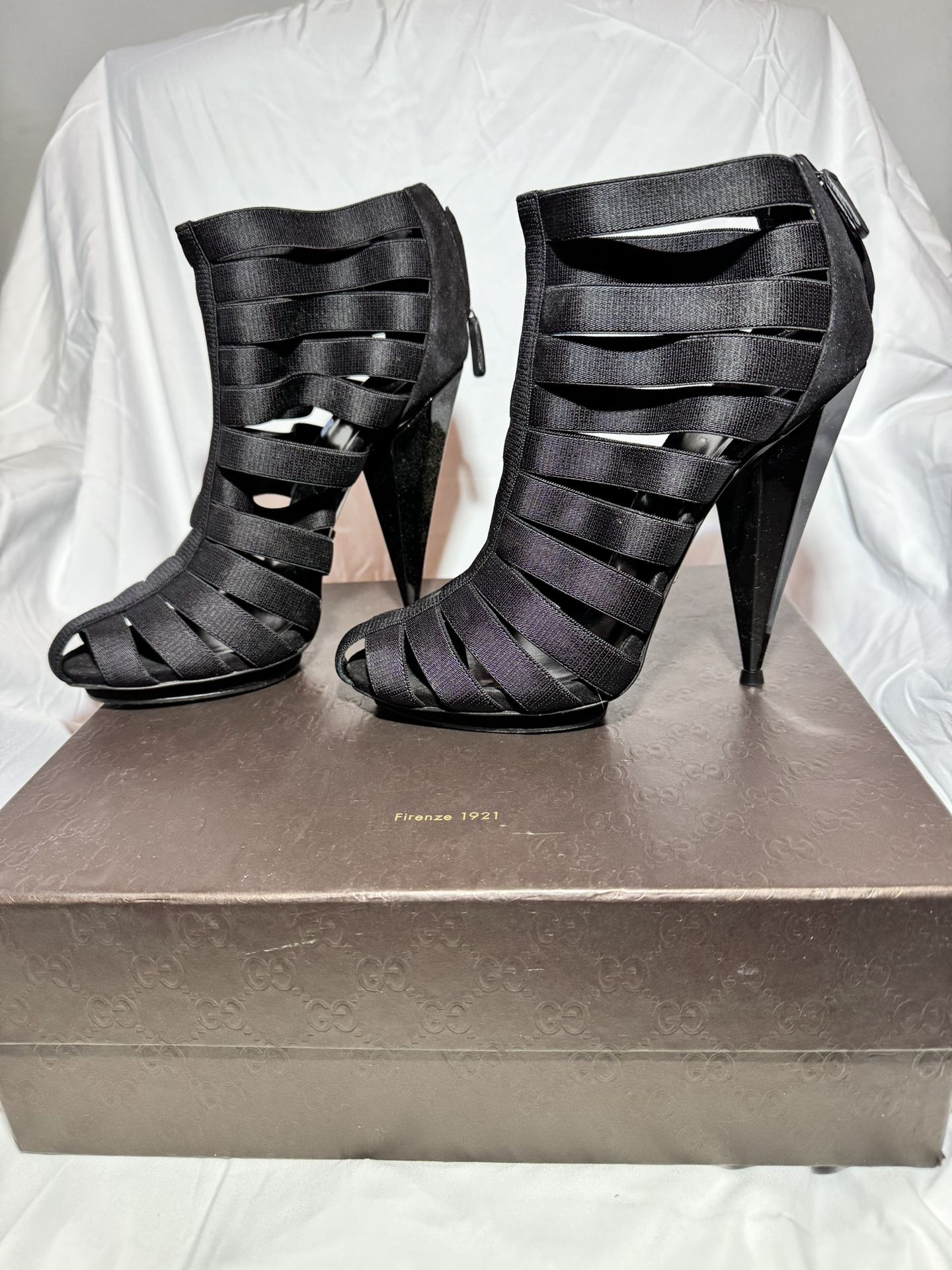 Gucci Black Elastic and Suede Isadora Gladiator Boots Size 7.5