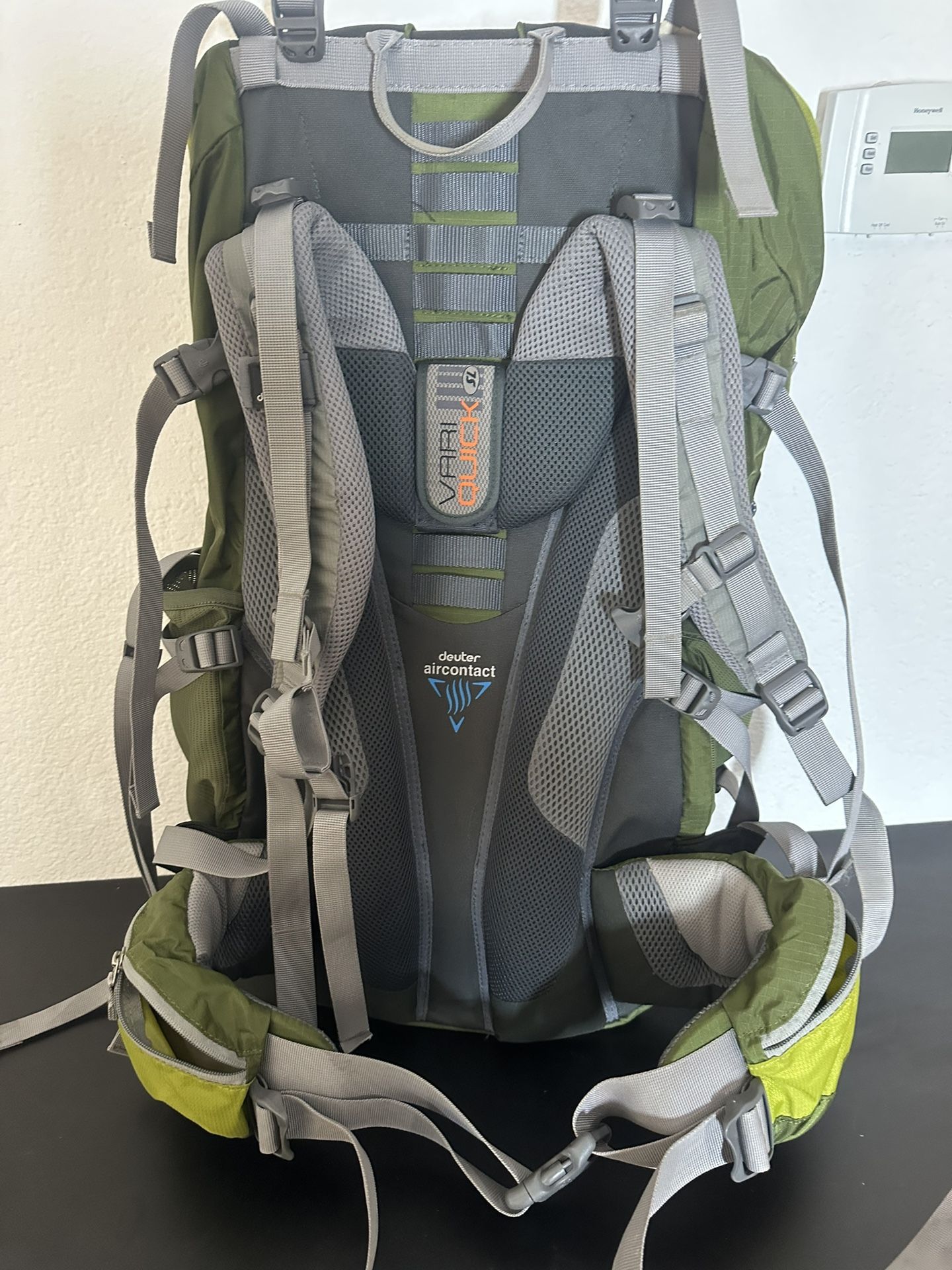 uppababy cruz winter Stroller Footmuff Bunting Bag for – Universal Stroller Cover for Cold Weather, Compatible with Vista V2 / V3 / Vista/Cruz/ V2 / RumbleSeat/Ridge/Minu – Storage Bag Included : Baby Personalized Hunter Green 7 Style:TitanDivers combined with an adjustable SNOBOA