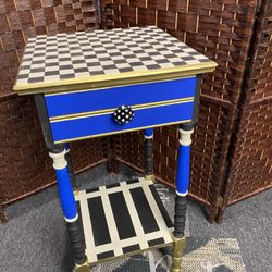 Inspired End Table//Refinished With Dixie Belle Products