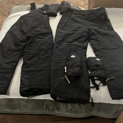 Waterproof snow pant and water gloves for kids size -age 2  to 5 year each pant is 25 dollars  and gloves is 15 dollars