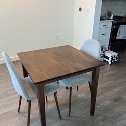 Dining Table Set