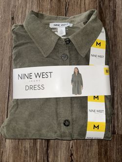 Womens Dress - Medium 